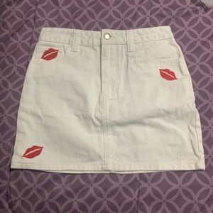 White Denim Skirt 💋